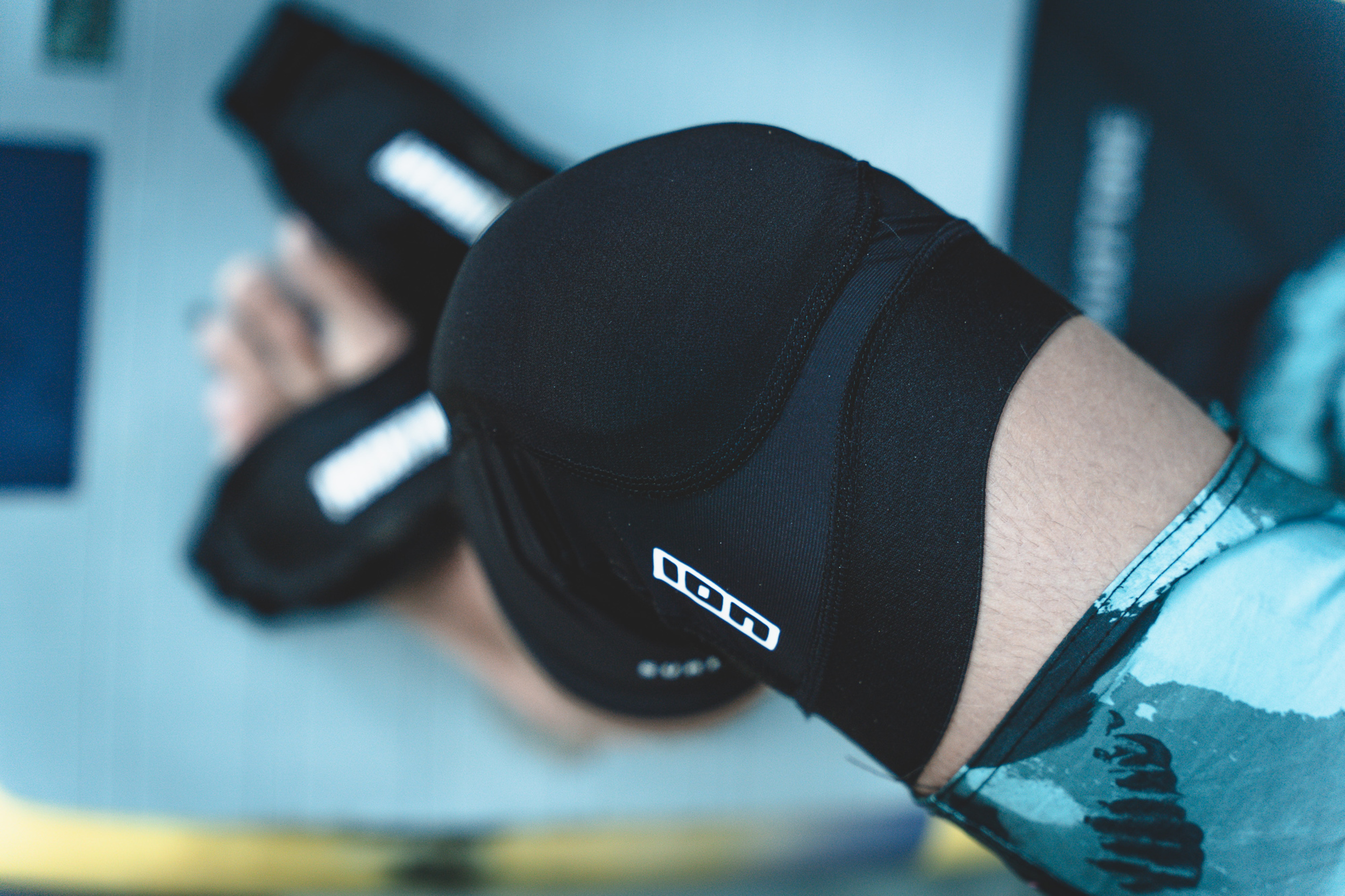 Wing sleeve knee - Image 8